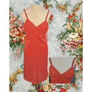 Vintage 50s Vanity Fair Vivid Red Coral Embroidery Lace Full Slip Size S